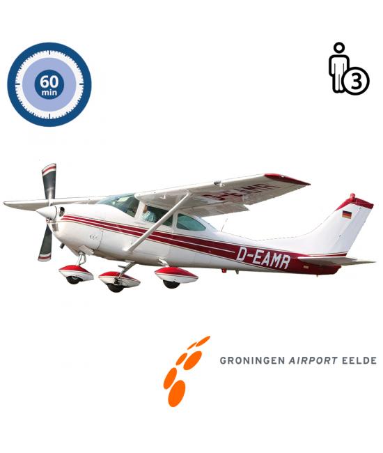 Proefles | Vliegles | Rondvlucht Cessna 182 Skylane Groningen Airport Eelde (60 minuten) Proefles | Vliegles | Rondvlucht Cessna 182 Skylane Groningen Airport Eelde (60 minuten)