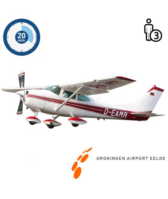 Proefles | Vliegles | Rondvlucht Cessna 182 Skylane Groningen Airport Eelde (20 minuten)